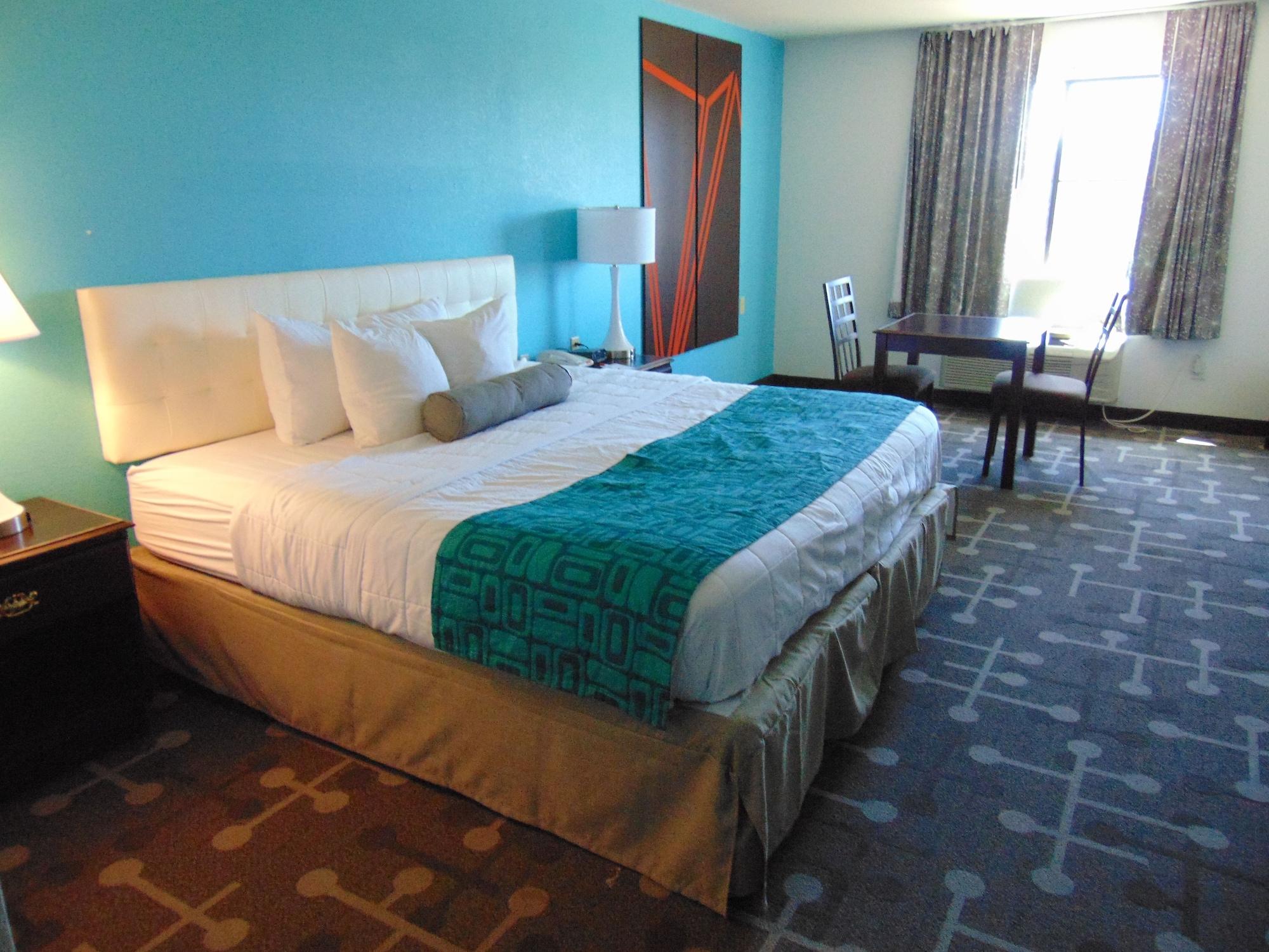 Howard Johnson By Wyndham Lubbock Tx Exterior photo